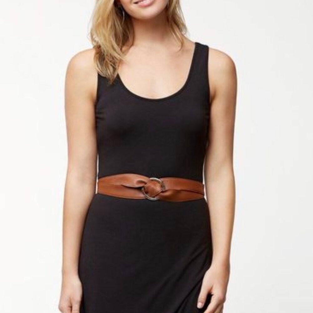 Tommy Bahama Natural Sands Leather Belt